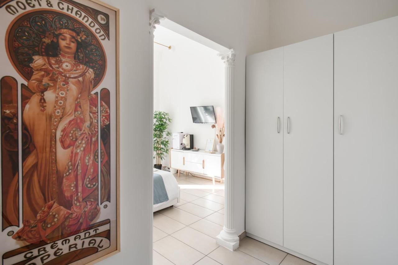 Naro Suites And Rooms バーコリ エクステリア 写真