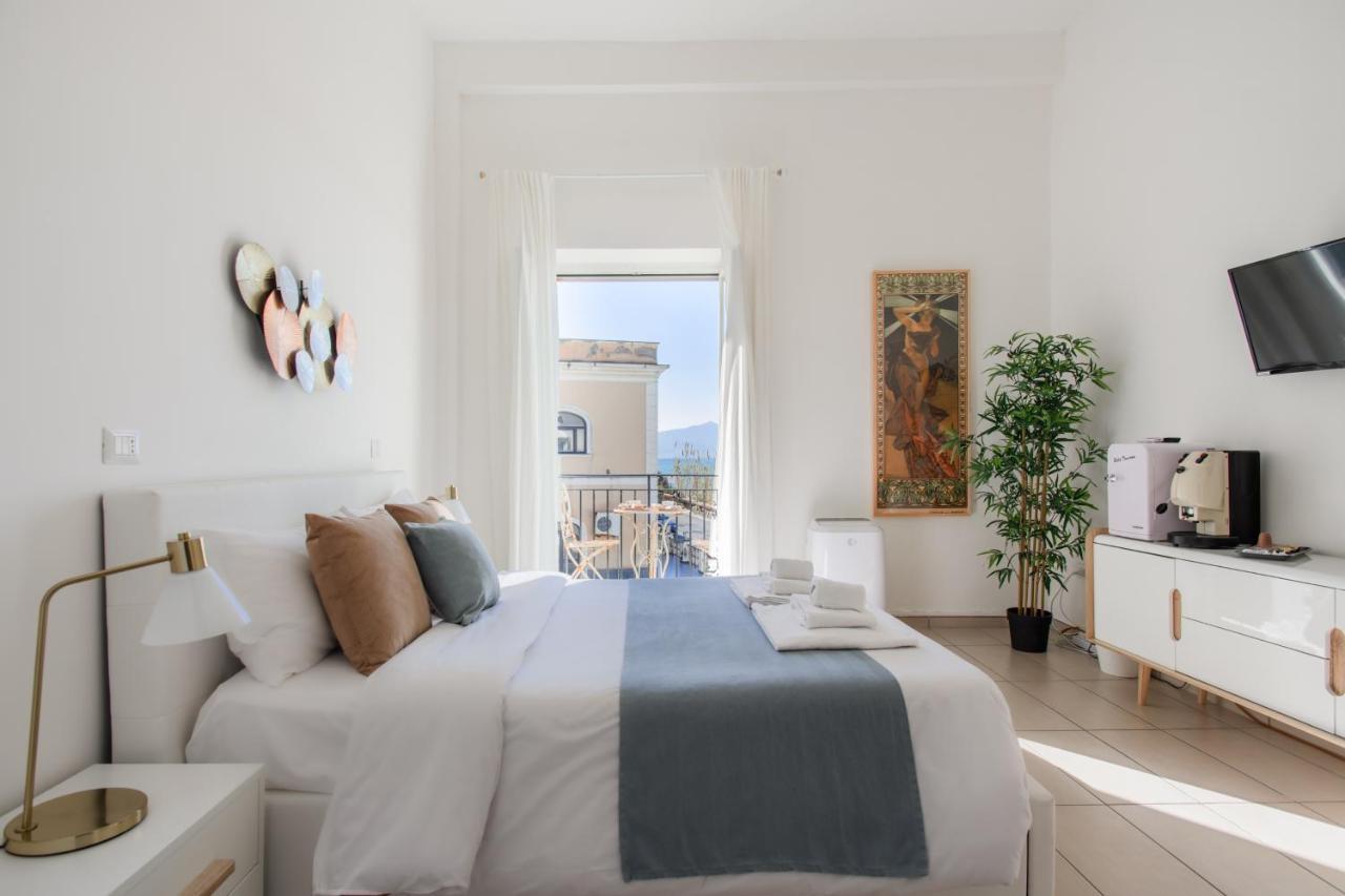 Naro Suites And Rooms バーコリ エクステリア 写真