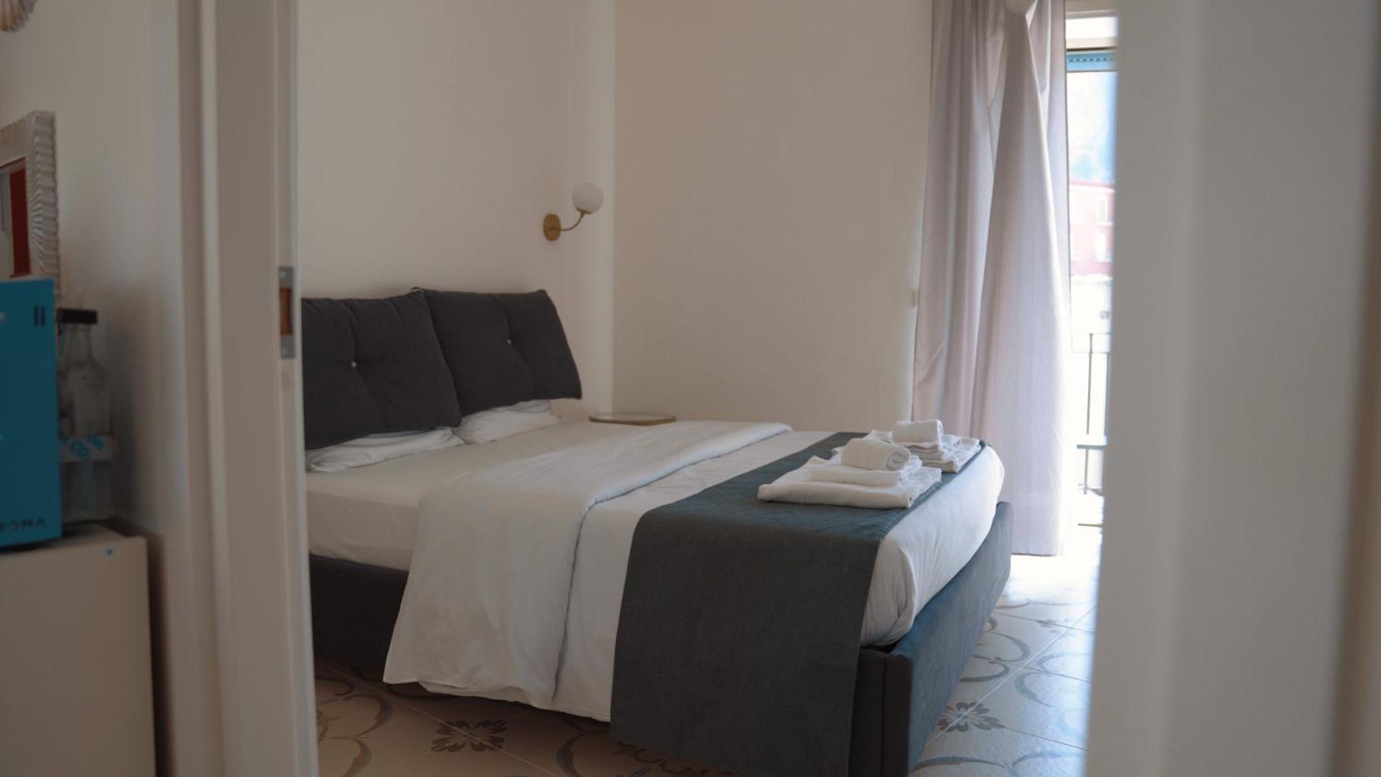 Naro Suites And Rooms バーコリ エクステリア 写真